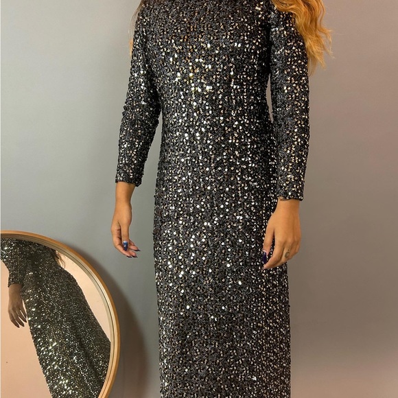 Vintage 70s Black & Gold Silver Static Sequin Knit Open-Back Disco Dress - Picture 3 of 5